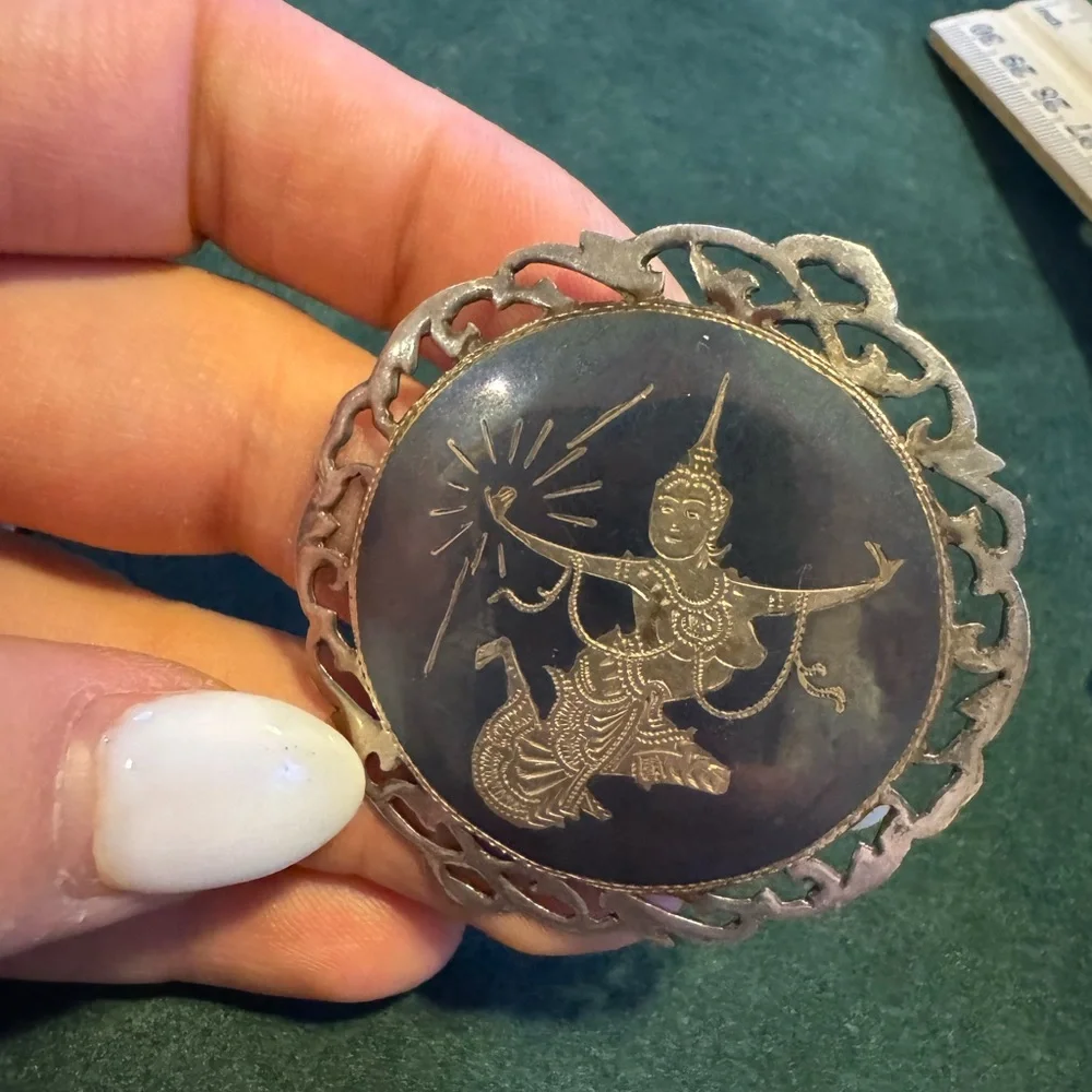 Vintage Sterling Silver & Black Enamel Siam Dancer Brooch 13.1g - Picture 6 of 9